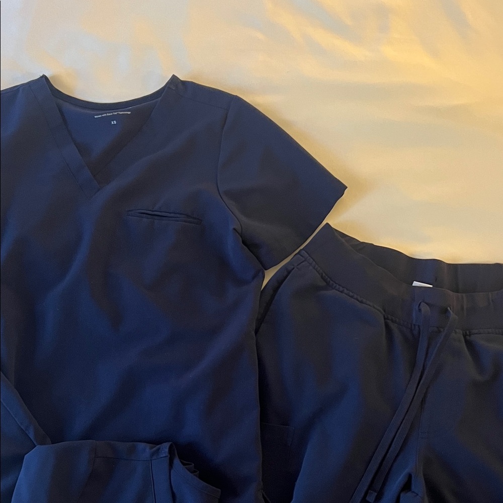 Mandala Navy Blue Women's Scrub Set (2)